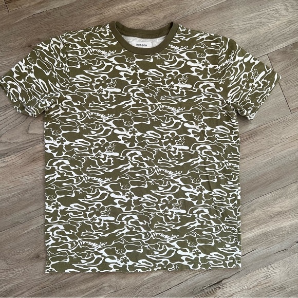 Men’s Hudson Tee - Picture 1 of 3